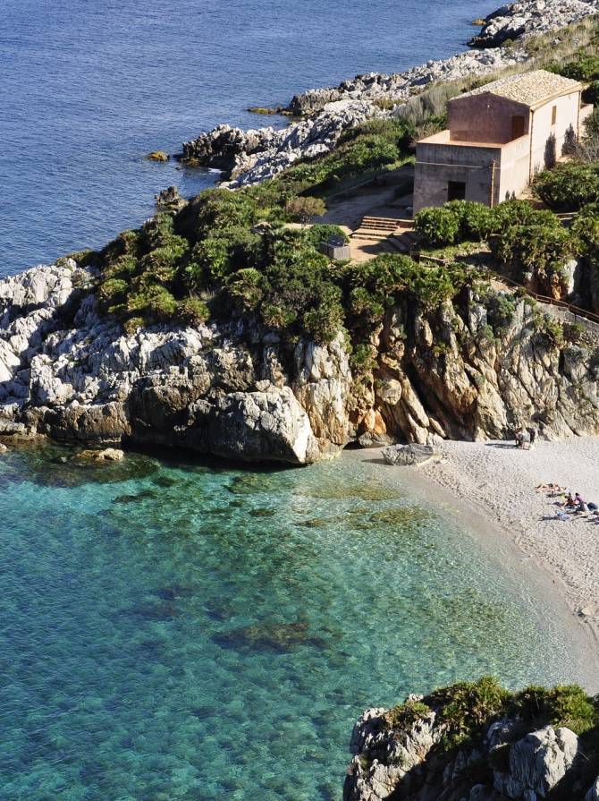 Sicilian-beaches-italian-visions